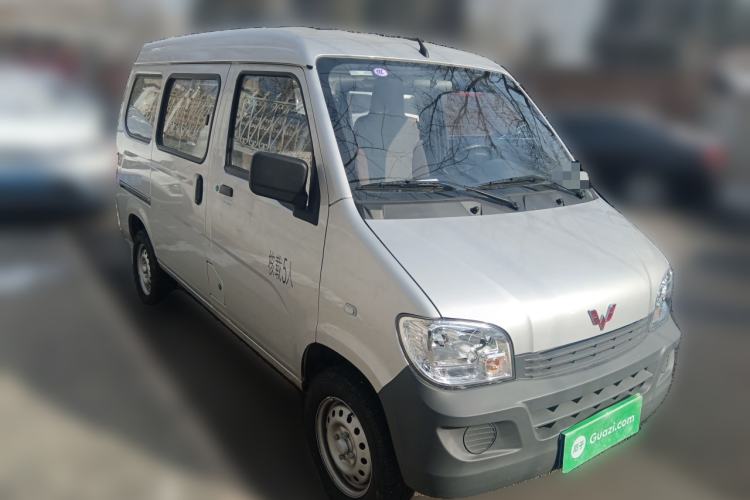 Used Wuling Zhiguang 2023 1.5L Practical Version 5/7 Seats
