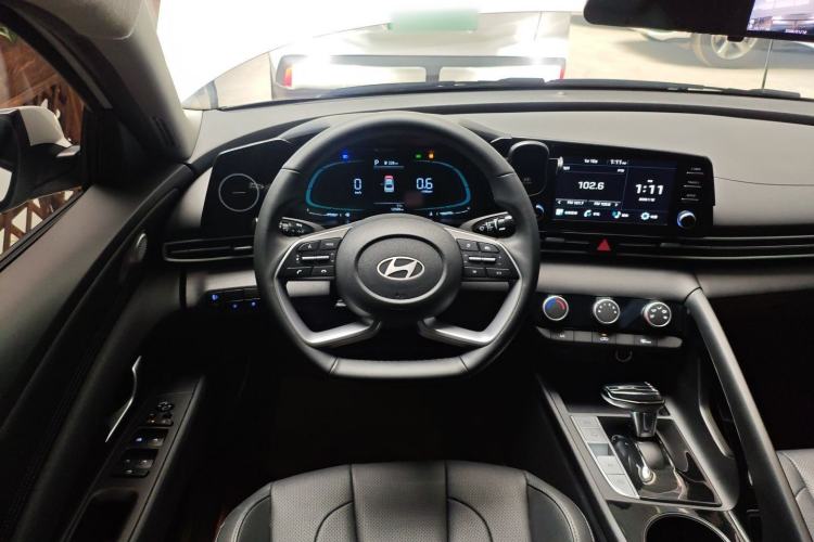 Used Hyundai Elantra 2023 1.5L CVT GLX Elite Edition