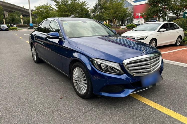 Used Mercedes-Benz C-Class 2015 C 200 L
