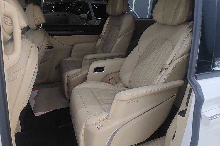 Used Buick GL8 2023 ES Lu Zun Flagship Model
