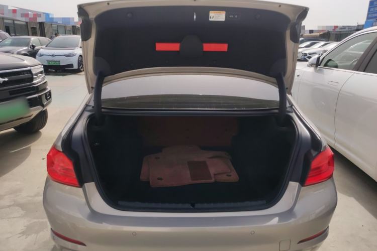 Used BMW 5 Series 2018 528Li Launch Special Edition
