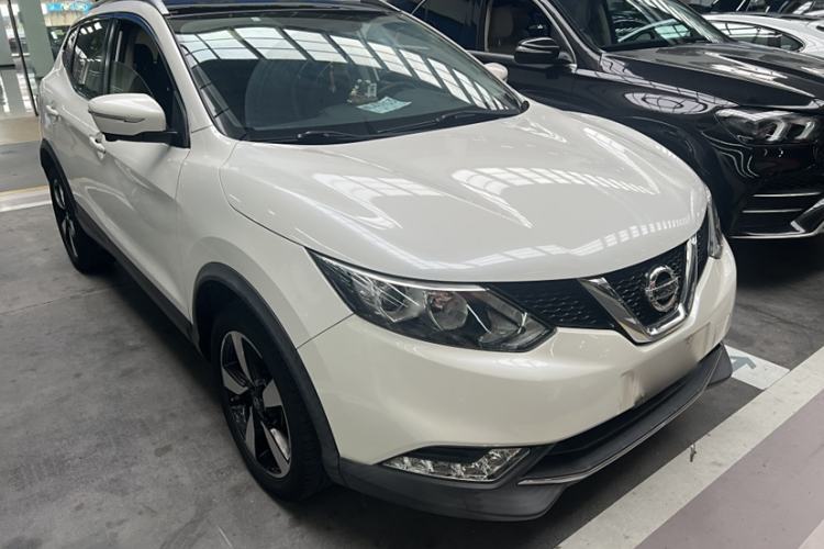 Used Nissan Qashqai 2016 2.0L CVT Luxury Edition
