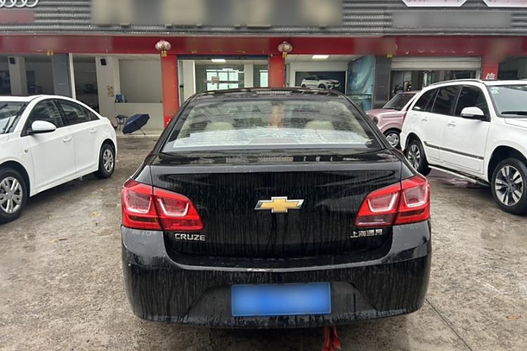 Used Chevrolet Cruze 2015 1.5L Classic SE MT
