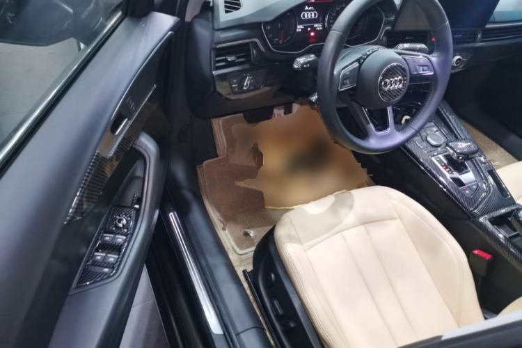 Used Audi A4L 2019 40 TFSI Ambition China VI
