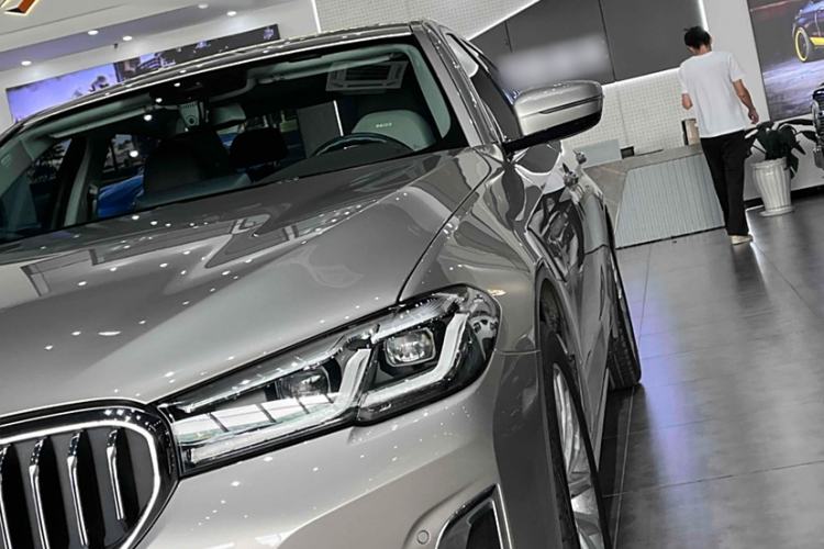 Used BMW 5 Series 2022 Second Facelift 525Li Luxury Package
