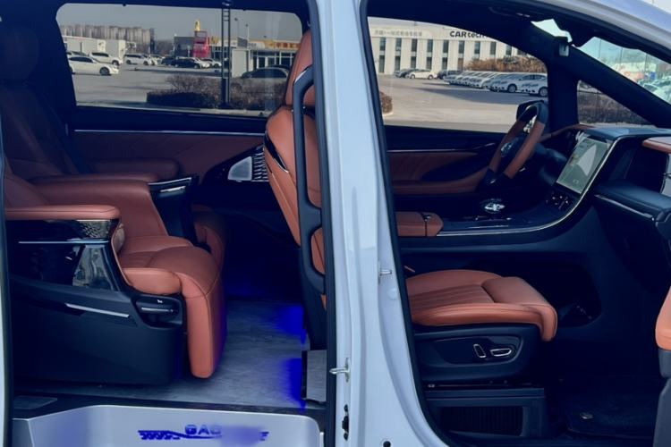 Used GAC Trumpchi M8 2025 Zongshi Series Super Hybrid Edition