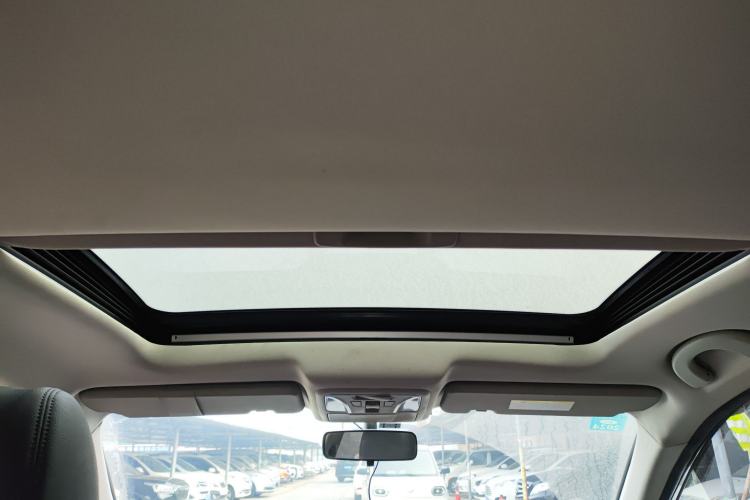 Used Dongfeng Aeolus AX7 2018 Classic 1.6T Automatic Luxury Model