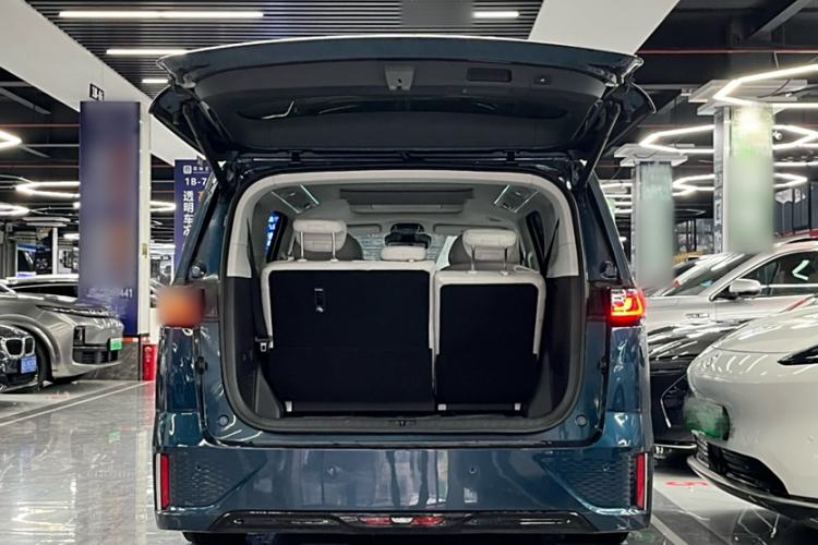 Used VOYAH Dream 2025 PHEV Four-Wheel-Drive Flagship Version – Qiankun Edition
