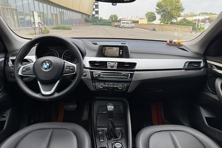 Used BMW X1 2018 sDrive20Li Leading Model
