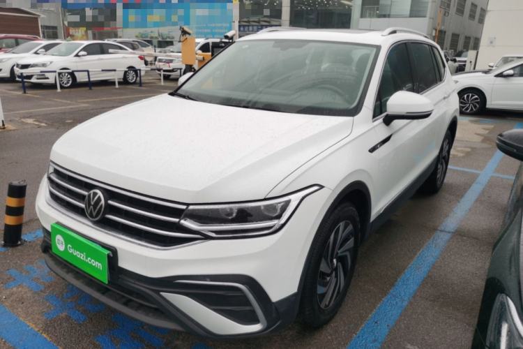 Used Volkswagen Tiguan L 2024 300TSI Automatic Two-Wheel Drive Smart Edition