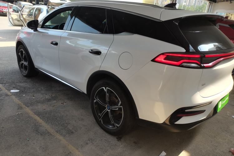 Used BYD Tang New Energy 2021 DM 2.0T Four-Wheel Drive High-Performance Luxury Model