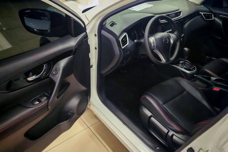 Used Nissan Qashqai 2016 2.0L CVT Elite Edition