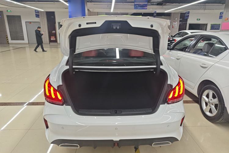 Used MG 5 2021 180 DVVT Manual Youth Luxury Edition