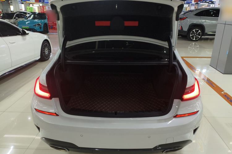 Used BMW 3 Series 2020 325Li xDrive M Sport Package
