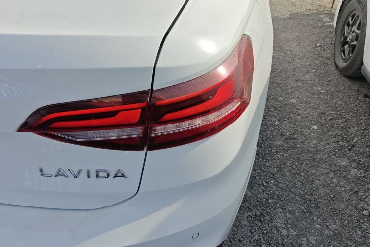 Used Volkswagen Lavida 2023 1.5L Automatic De Yi Edition