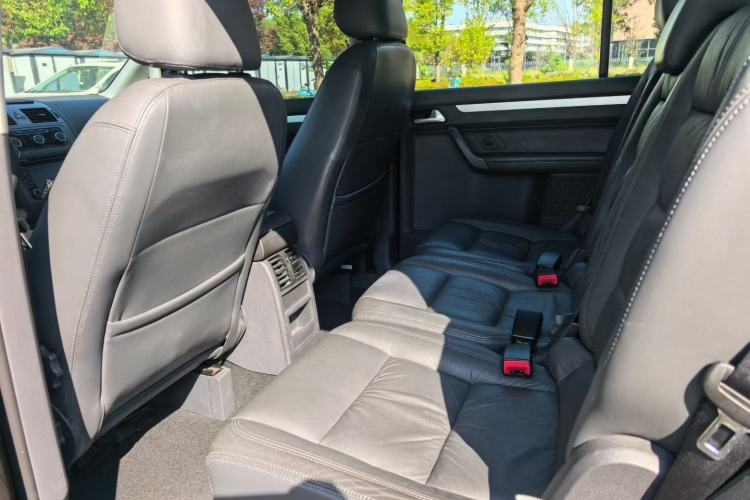 Used Volkswagen Touran 2013 1.4T DSG Comfort Edition 5-Seater
