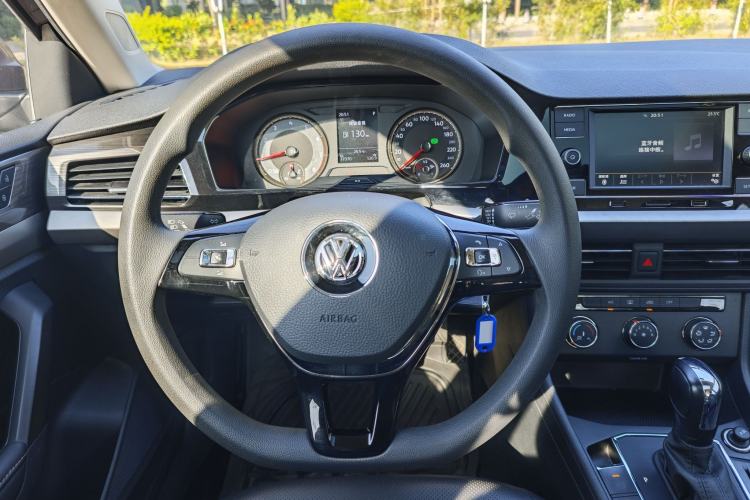 Used Volkswagen Lavida 2019 1.5L Automatic Comfort Edition China VI Standard
