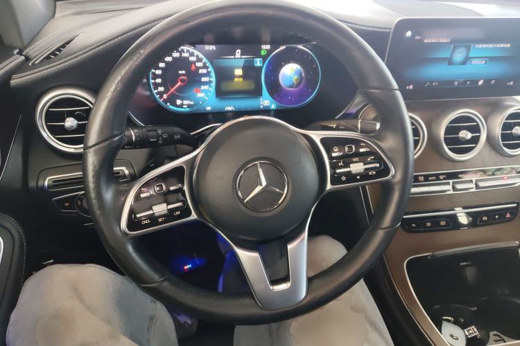 Used Mercedes-Benz GLC 2020 GLC 300 L 4MATIC Dynamic Edition
