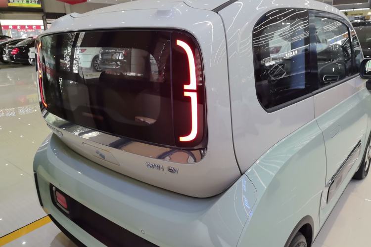 Used Baojun KiWi EV 2022 Artist Lite Edition Lithium Iron Phosphate