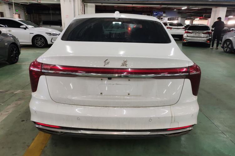 Used Hongqi H5 2023 2.0T Automatic Smart Connect Flagship Edition
