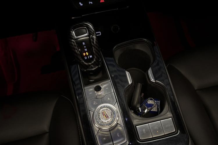 Used Cadillac XT4 2018 28T Two-Wheel Drive Leading Version
