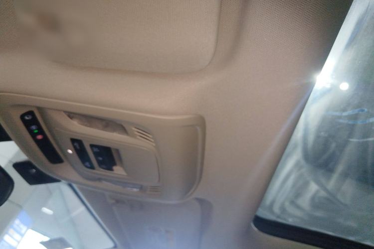 Used Buick Envision 2020 Onix S 652T Two-Wheel Drive Elite Model
