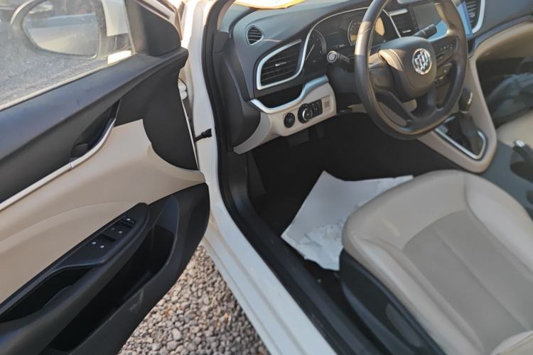 Used Buick GT 2017 15N Automatic Elite Version
