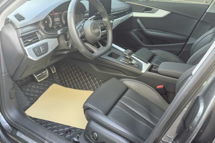 Used Audi A4L 2022 40 TFSI Luxury Dynamic Model
