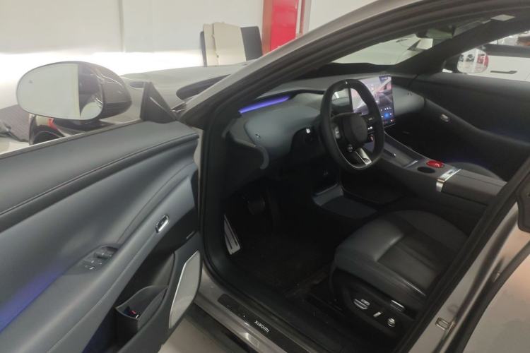 Used  YU7 2025 Ultra-Long Range High-Performance All-Wheel-Drive Max Edition
