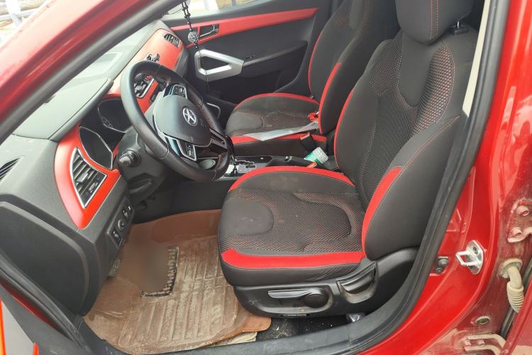 Used JAC Refine S2 2016 1.5L CVT Luxury Model Two-Tone Version
