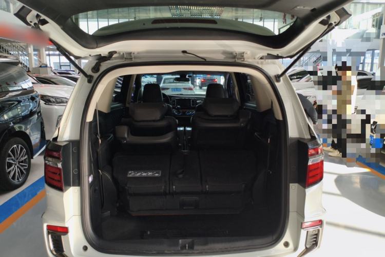 Used Honda Elysion 2019 2.0L Hybrid Luxury Edition
