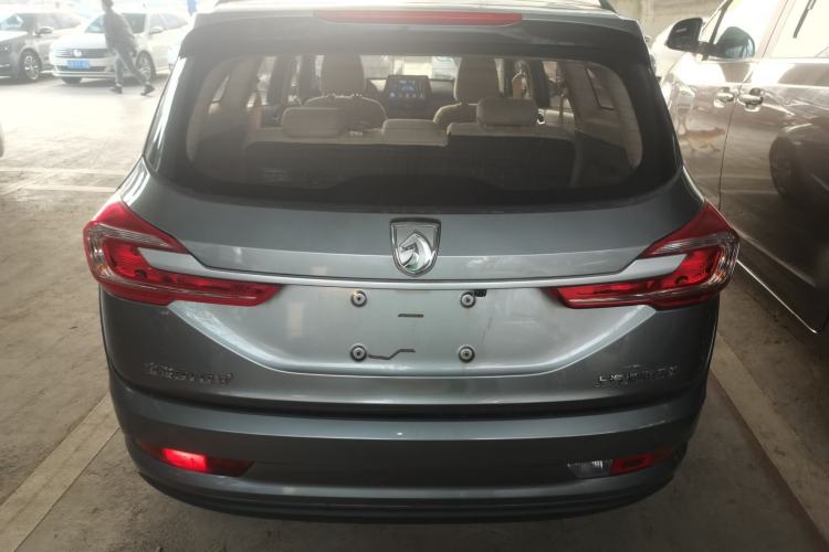 Used Baojun 310W 2017 1.5L Manual Comfort Model China V Standard
