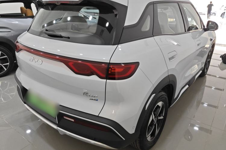 Used BYD Yuan UP 2025 Intelligent Driving Version 401 km Leading Edition