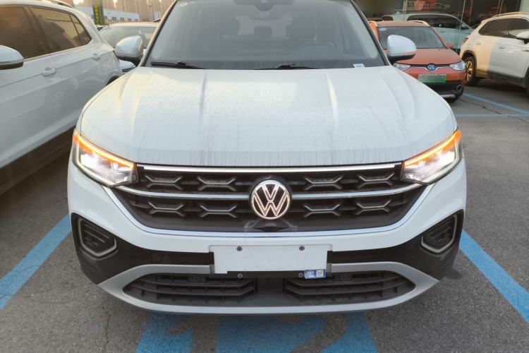 Used Volkswagen Tayron 2023 300TSI Two-Wheel-Drive Luxury Plus Advanced Edition
