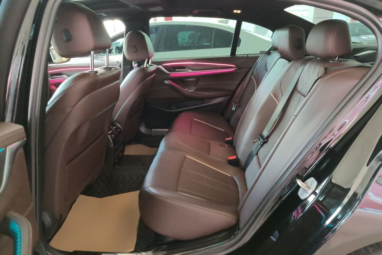 Used BMW 5 Series New Energy 2022 Restyled 535Le M Sport Package
