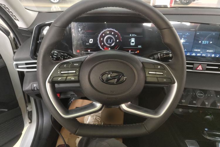 Used Hyundai Elantra 2022 1.5L CVT GLX Elite Edition