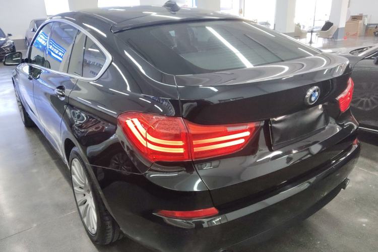 Used BMW 5 Series GT 2014 535i Leading Model
