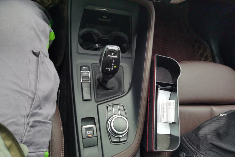 Used BMW X1 2020 sDrive25Li Leading Model
