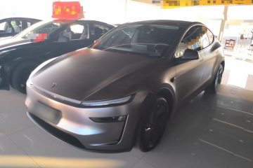 Used Tesla Model Y 2025 Long-Range All-Wheel Drive First Edition