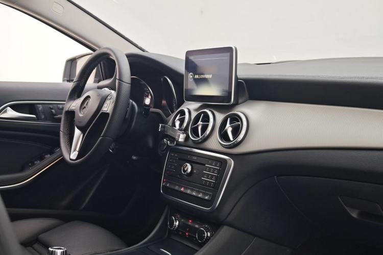 Used Mercedes-Benz GLA 2016 GLA 220 4MATIC Fashion Edition
