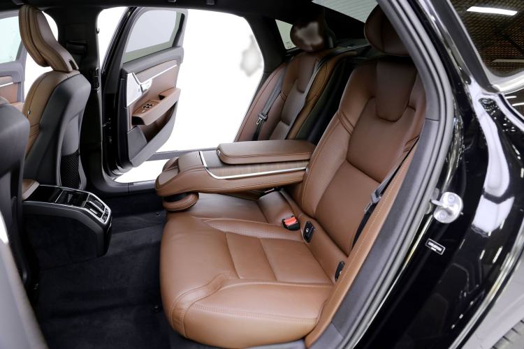 Used Volvo S90 2023 B5 Luxury Smart Edition
