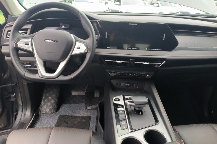 Used Oshan X7 PLUS 2022 1.5T Blue Whale Edition Automatic Geeker Navigation Model
