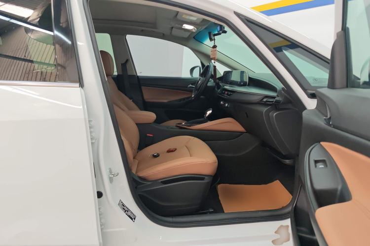 Used Buick GL6 2021 323T Mild Hybrid Connect Luxury Model
