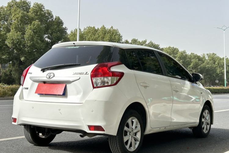 Used Toyota YARiS L 2015 1.5G Automatic Xuan Dong Sunroof Special Edition
