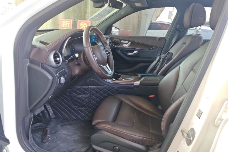 Used Mercedes-Benz GLC 2020 Facelift GLC 300 L 4MATIC Dynamic Edition
