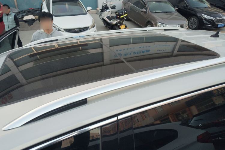 Used Volkswagen Tiguan L 2017 330TSI Automatic Two-Wheel Drive Flagship Edition
