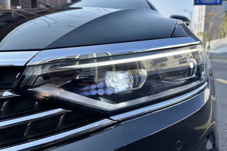 Used Volkswagen Magotan 2023 2 Million Units Limited-Edition 380TSI DSG Flagship Version
