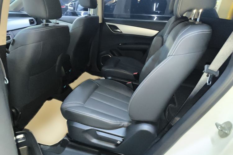 Used BYD Song MAX 2021 Upgraded Model 1.5T Automatic Luxury 6-Seater
