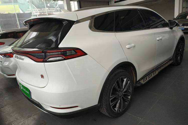 Used BYD Tang 2018 2.0T Automatic SmartConnect Prestige 7-Seater China V Standard