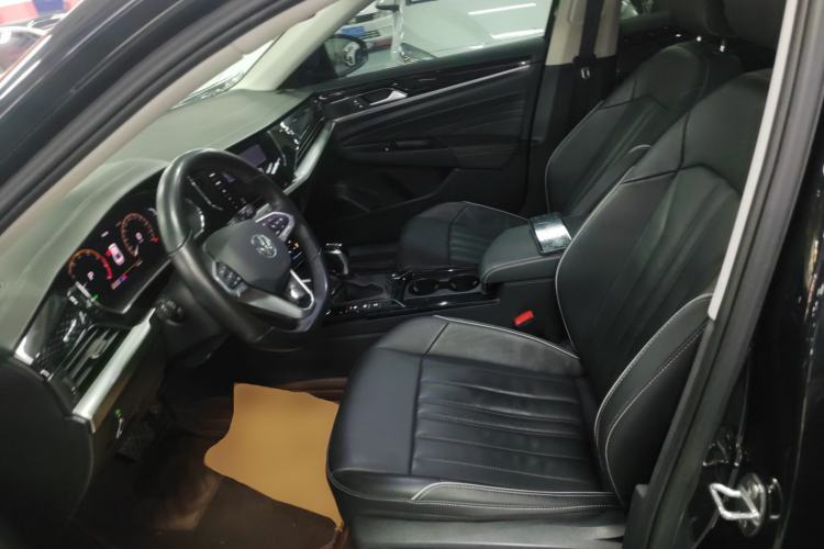 Used Volkswagen Passat 2022 330TSI Starry Elite Edition Custom Version
